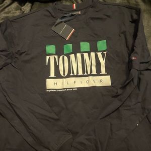 Black Tommy Hilfiger long sleeve. Never been used
